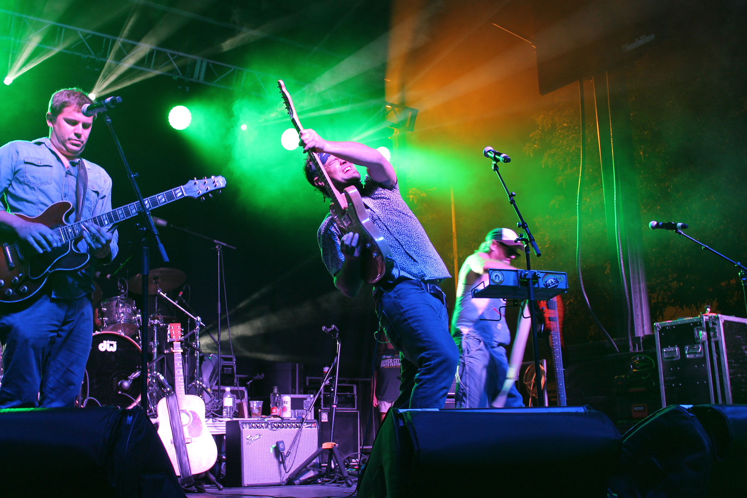 Honey Island Swamp Band Announces New Studio Album: Custom Deluxe – Due out Oct 27th via Color Red